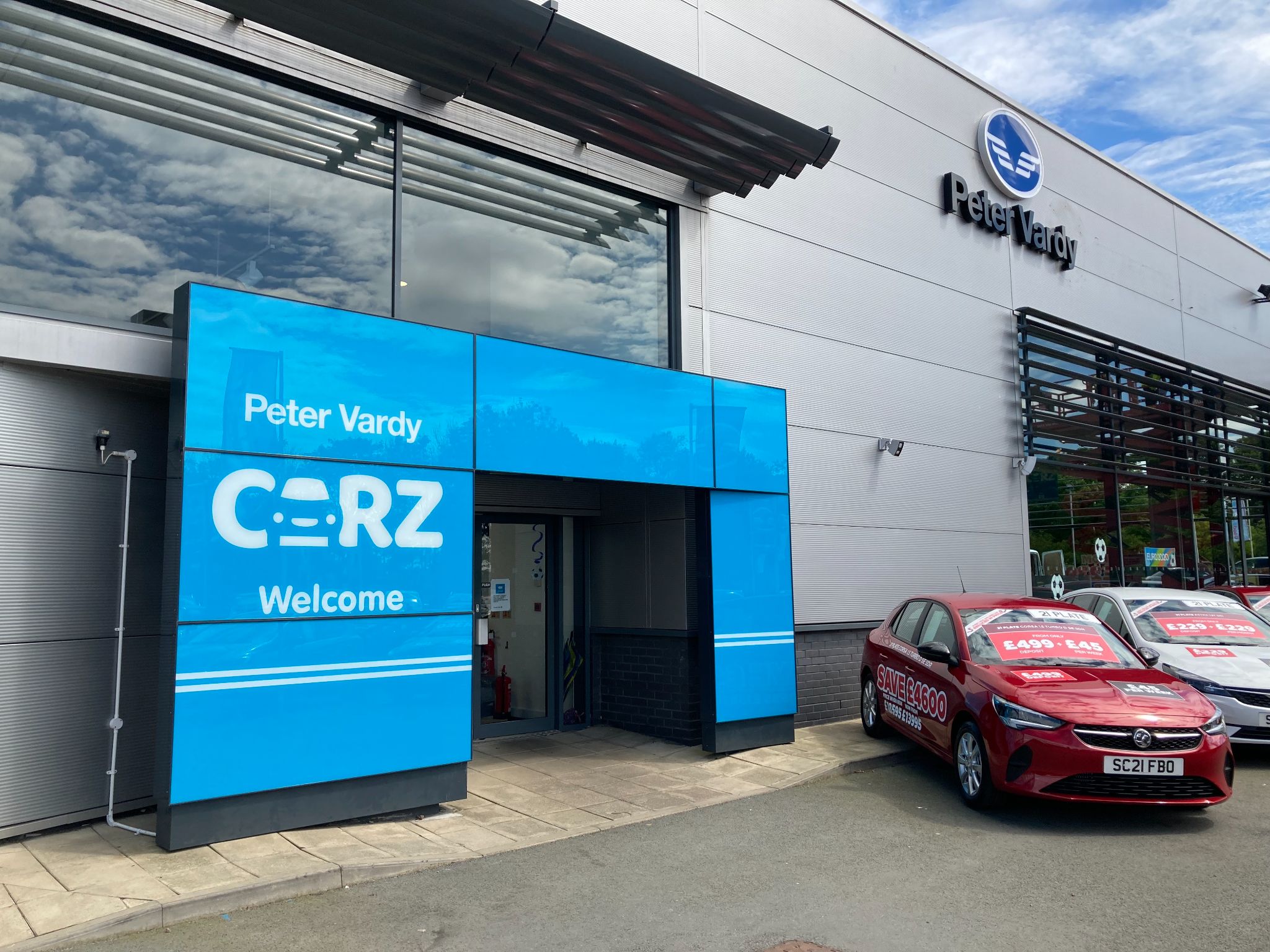 Peter Vardy CARZ Dundee dealership in Dundee AutoTrader